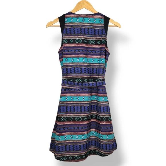 NEW Aqua Southwestern Striped Sleeveless Button Down Belted Shirt Dress Size Med - Picture 4 of 12